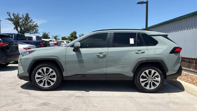 2021 Toyota RAV4 XLE Premium
