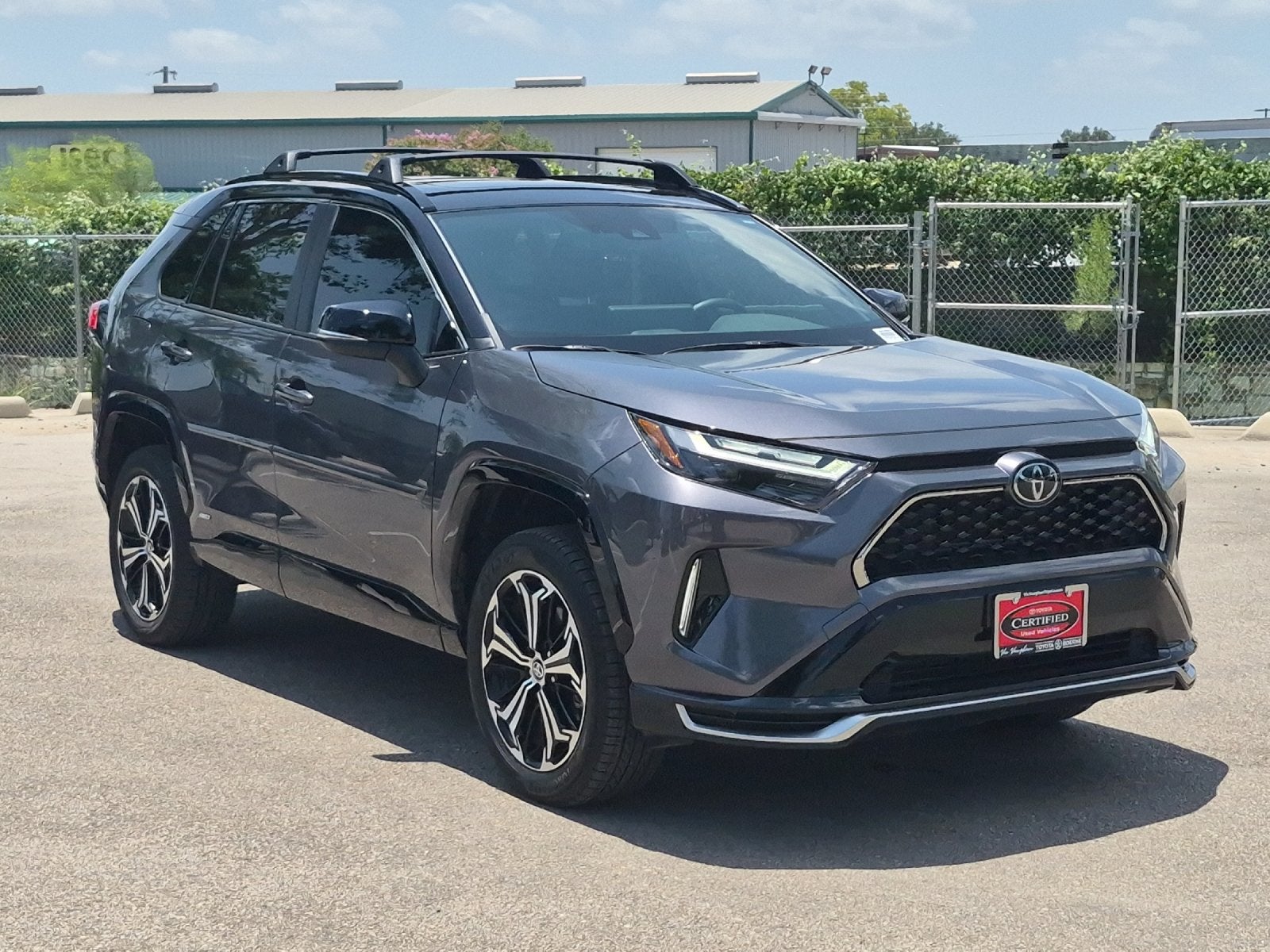 2025 Toyota RAV4 XSE