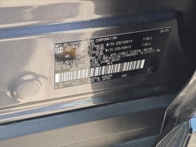 2025 Toyota RAV4 XSE