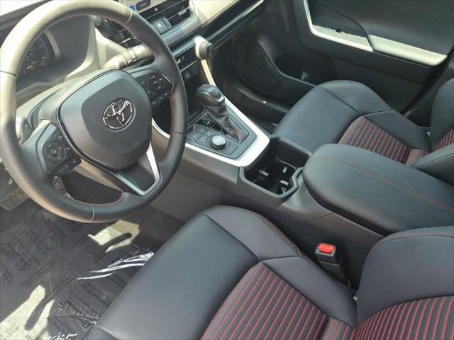 2025 Toyota RAV4 XSE