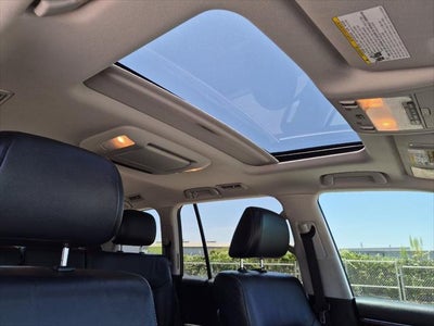 2015 Toyota Land Cruiser Base