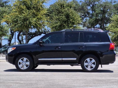 2015 Toyota Land Cruiser Base