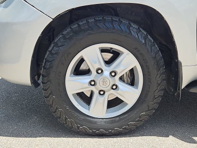 2011 Toyota Land Cruiser Base