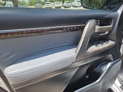 2011 Toyota Land Cruiser Base