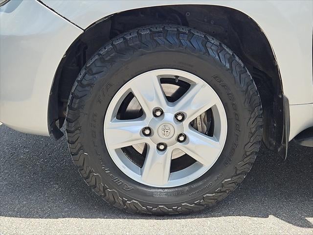 2011 Toyota Land Cruiser Base