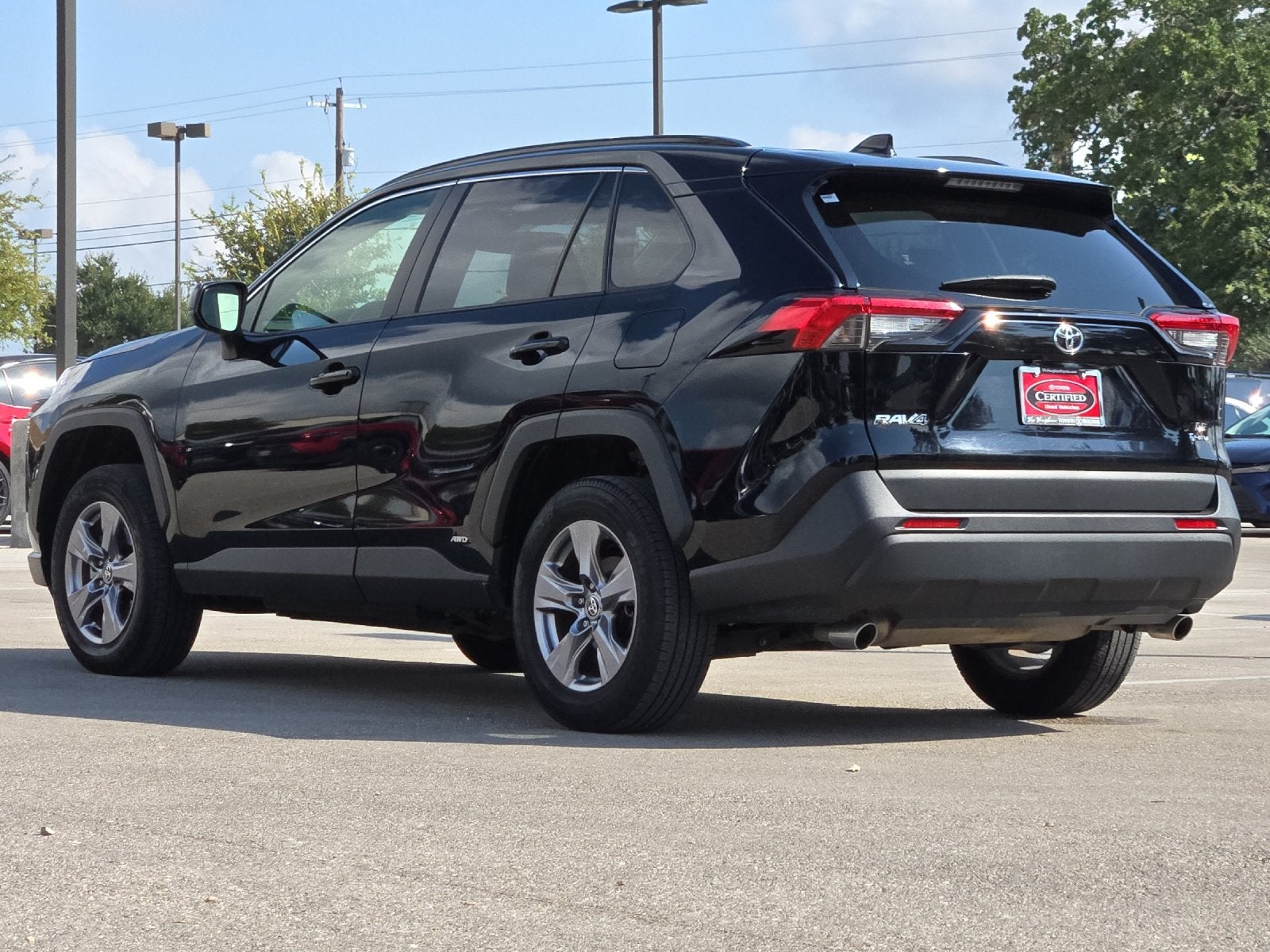 2025 Toyota RAV4 LE