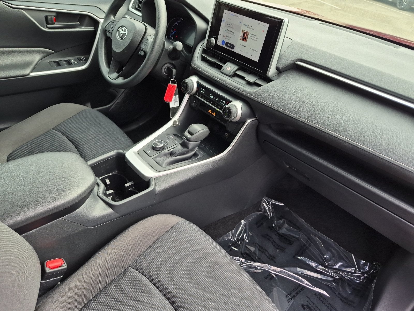 2023 Toyota RAV4 Hybrid LE