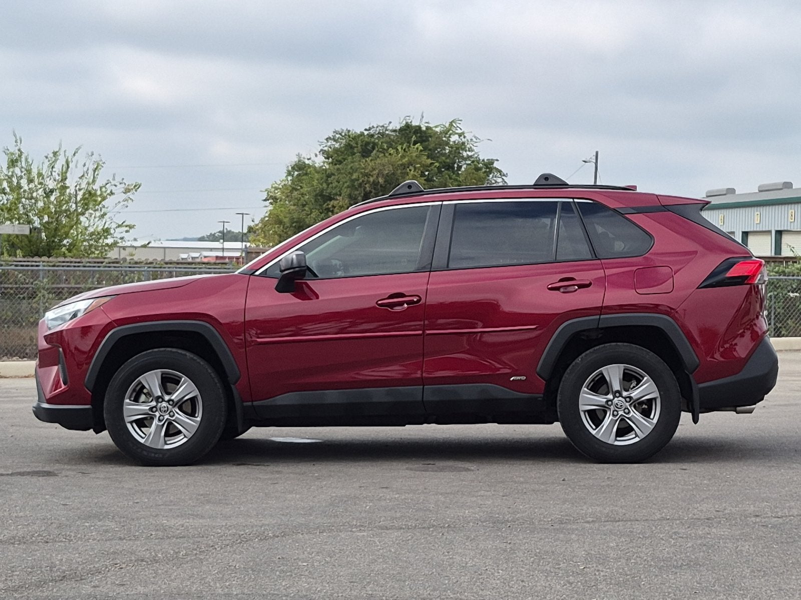2023 Toyota RAV4 Hybrid LE