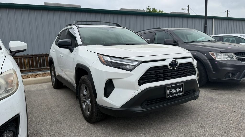 2025 Toyota RAV4 Hybrid LE