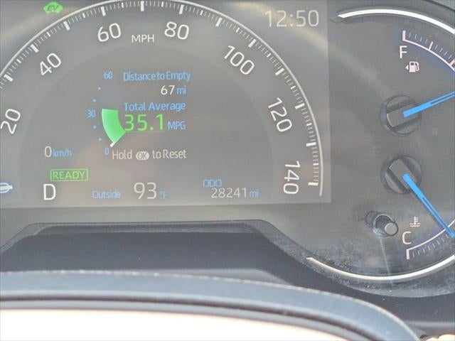 2025 Toyota RAV4 LE