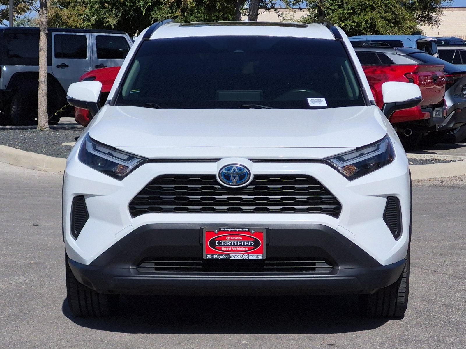 2022 Toyota RAV4 Hybrid XLE