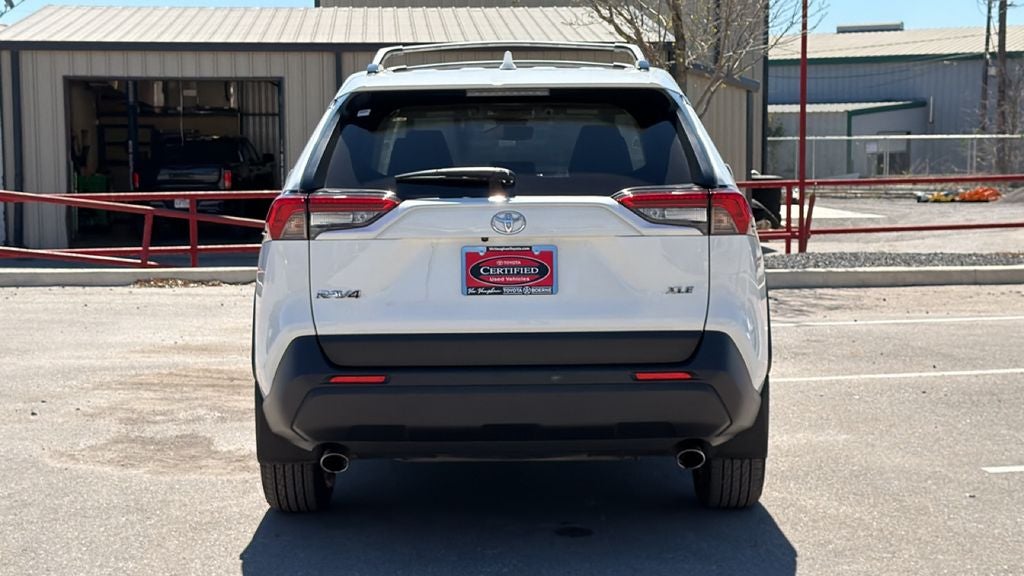 2023 Toyota RAV4 XLE
