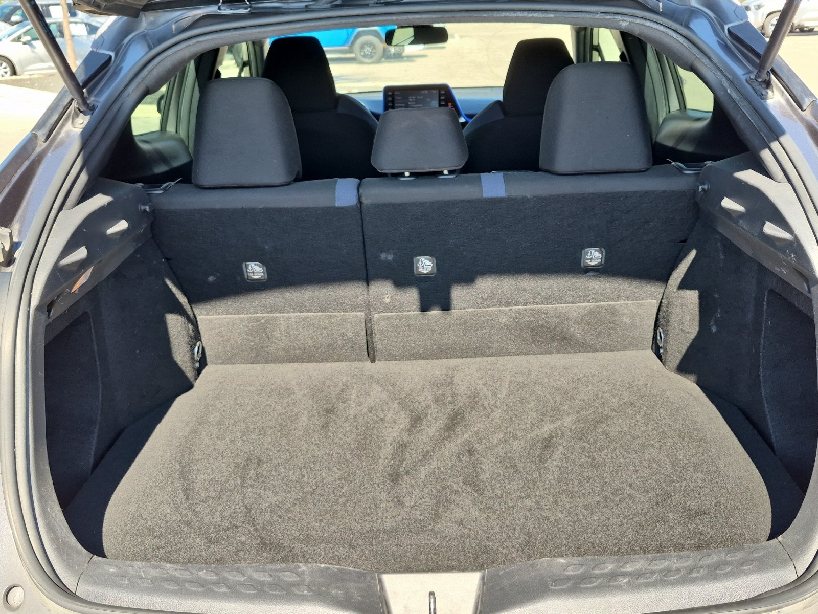 2021 Toyota C-HR XLE