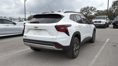 2024 Chevrolet Trax LT