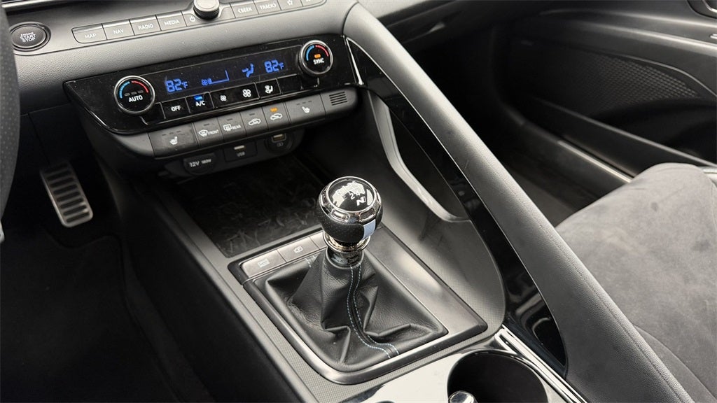 2022 Hyundai Elantra N Base