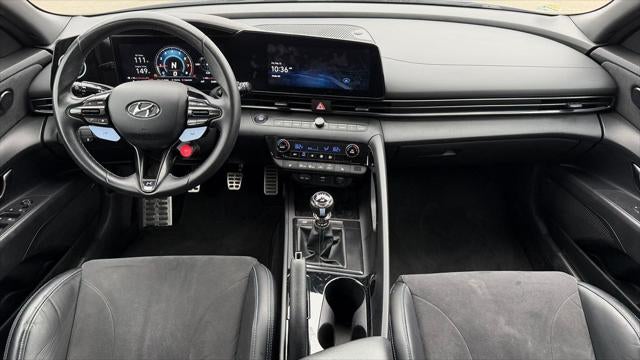 2022 Hyundai Elantra N Base