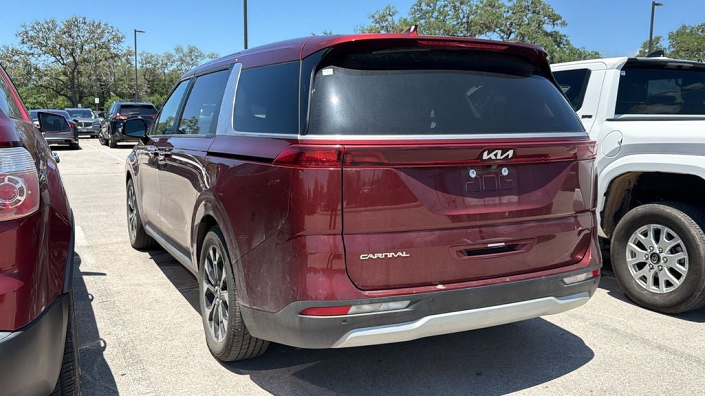 2024 Kia Carnival EX