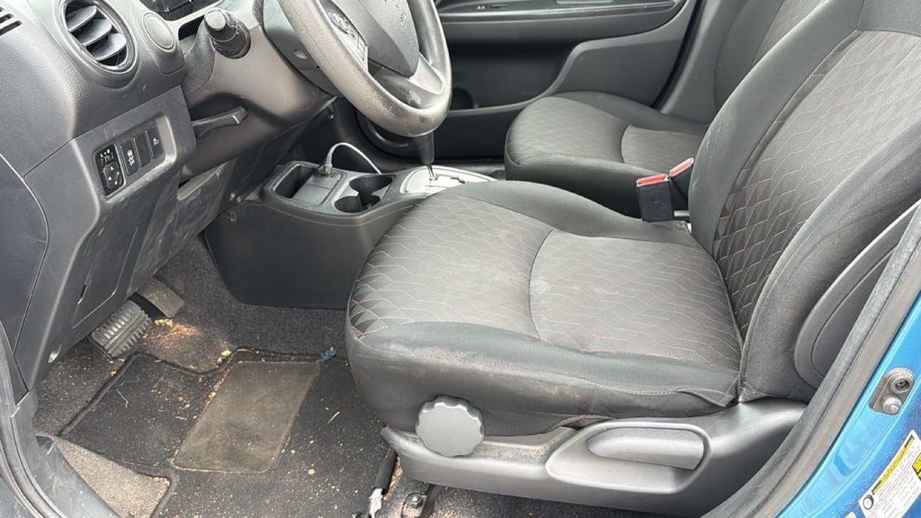 2021 Mitsubishi Mirage LE