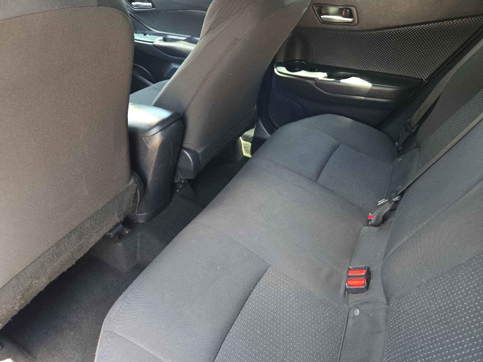 2019 Toyota C-HR LE