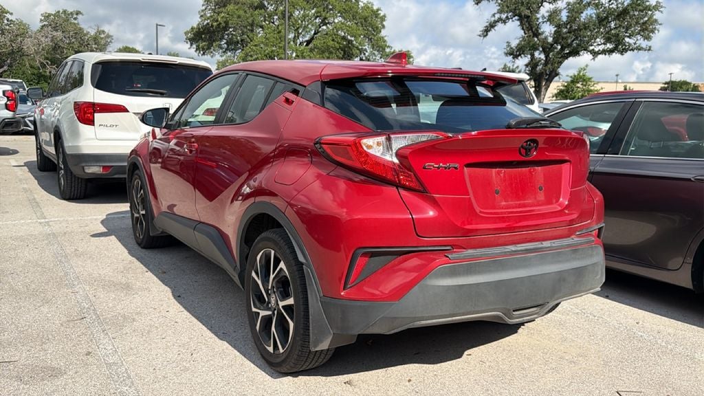 2022 Toyota C-HR XLE