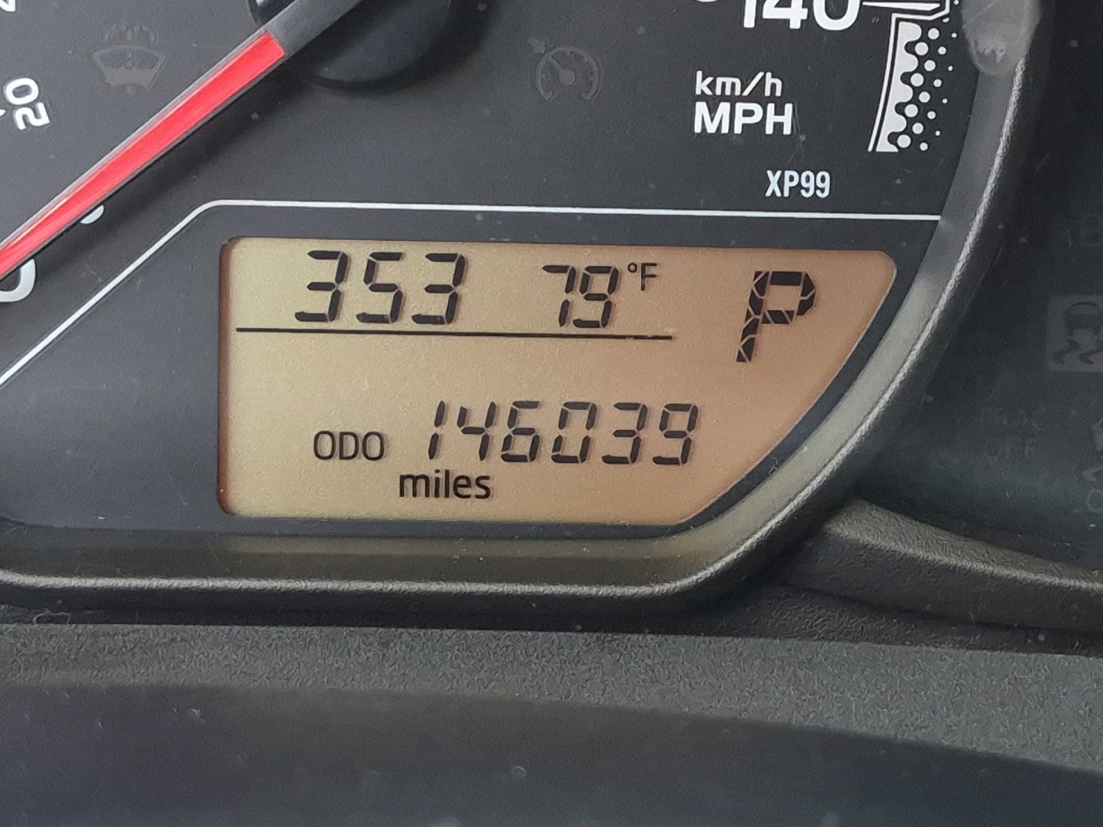 2015 Toyota Yaris L