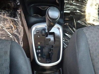2015 Toyota Yaris L
