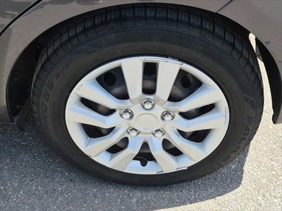 2015 Toyota Yaris L