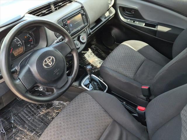 2015 Toyota Yaris L