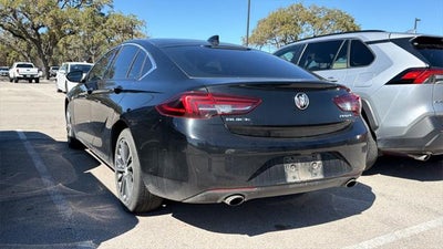 2018 Buick Regal Essence