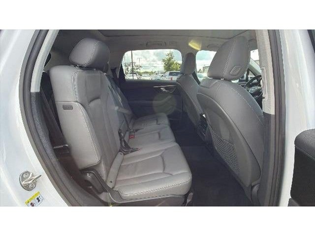 2025 Audi Q7 45 Premium Plus quattro