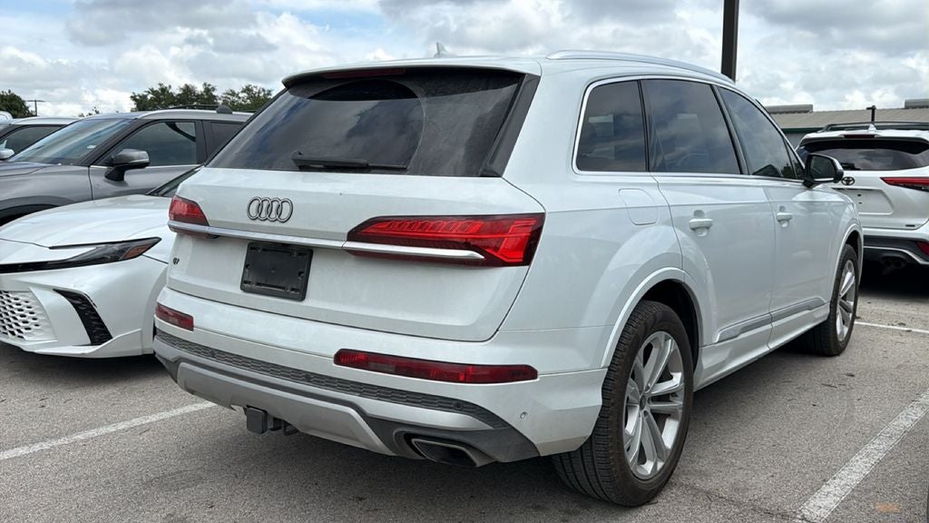 2025 Audi Q7 45 Premium Plus quattro
