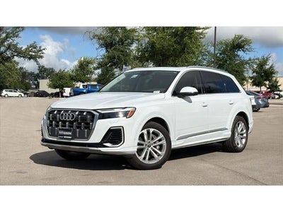 2025 Audi Q7 45 Premium Plus quattro