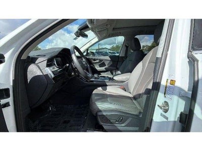2025 Audi Q7 45 Premium Plus quattro