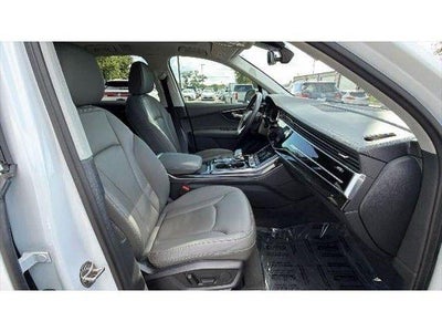 2025 Audi Q7 45 Premium Plus quattro