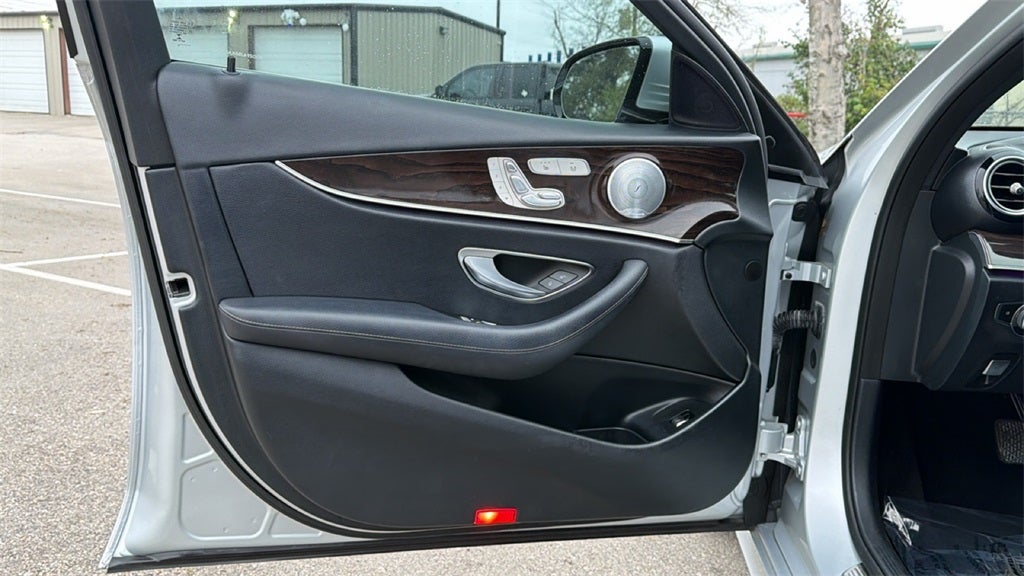 2019 Mercedes-Benz E-Class E 300