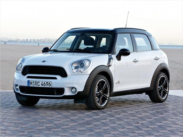 2014 MINI Cooper S Countryman Base