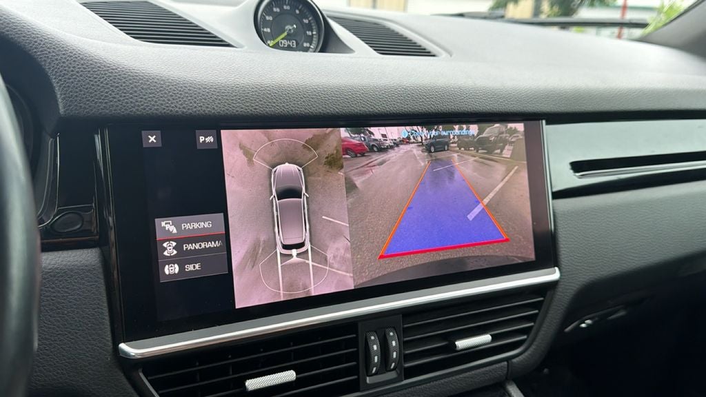 2021 Porsche Cayenne E-Hybrid Base