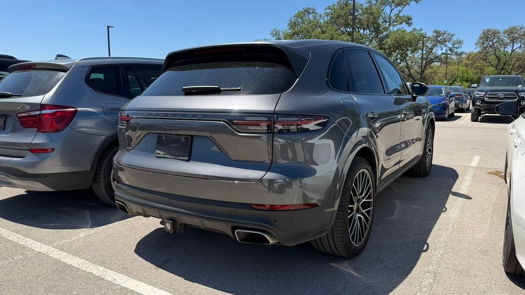 2021 Porsche Cayenne E-Hybrid Base