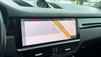 2021 Porsche Cayenne E-Hybrid Base