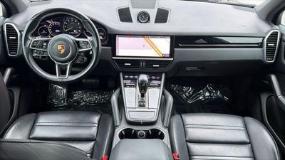 2021 Porsche Cayenne E-Hybrid Base