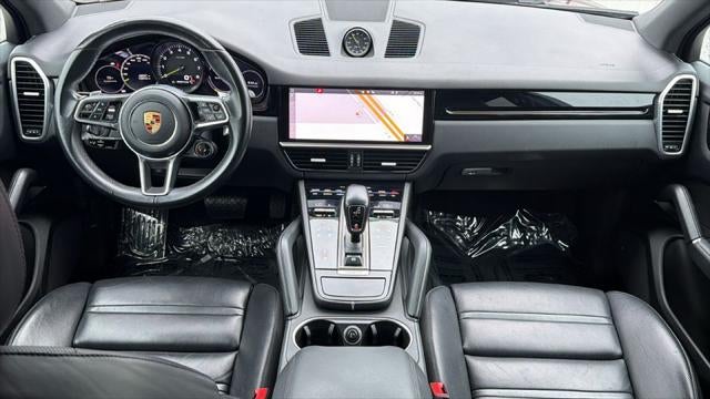 2021 Porsche Cayenne E-Hybrid Base