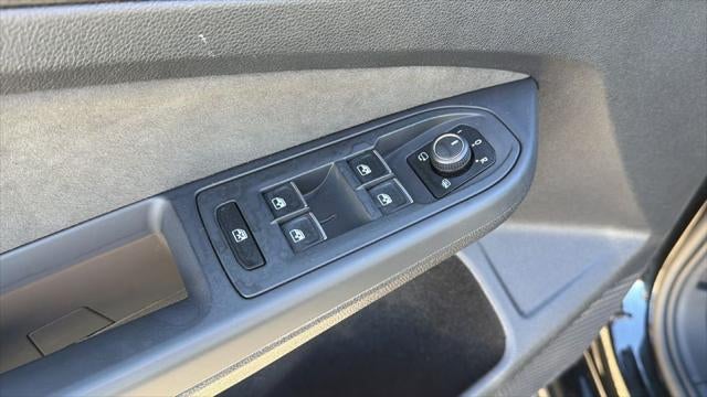 2024 Volkswagen Golf GTI 2.0T S