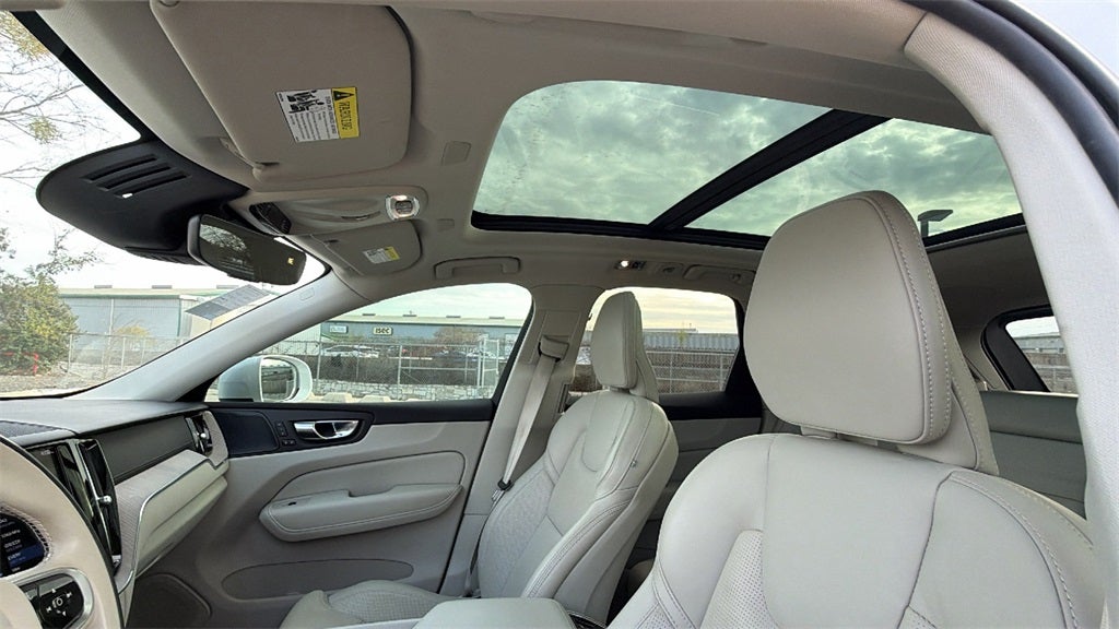 2021 Volvo XC60 T5 Inscription