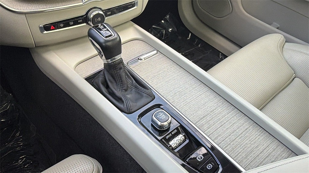 2021 Volvo XC60 T5 Inscription