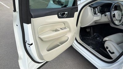 2021 Volvo XC60 T5 Inscription