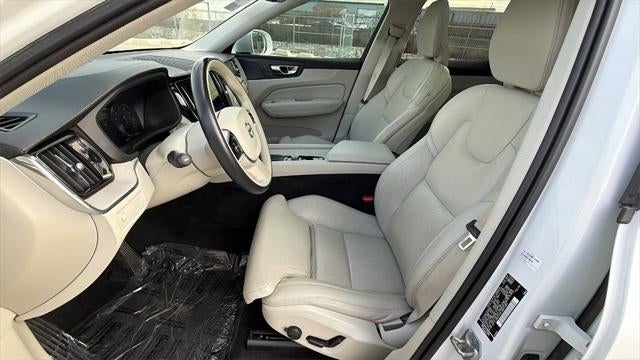 2021 Volvo XC60 T5 Inscription