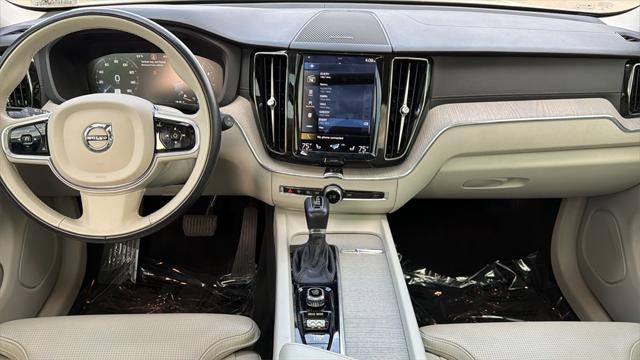 2021 Volvo XC60 T5 Inscription