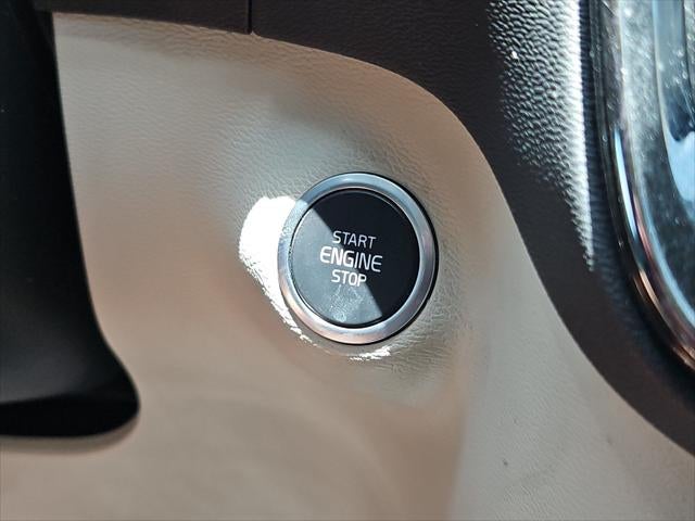 2021 Volvo XC40 Momentum