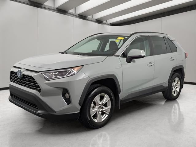 2020 Toyota RAV4 Hybrid XLE