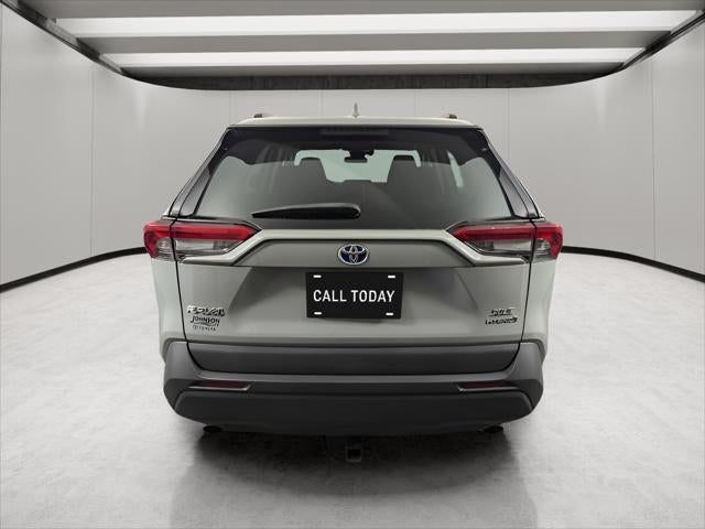 2020 Toyota RAV4 Hybrid XLE